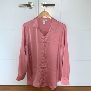 hm salmon/pink satin blouse size medium